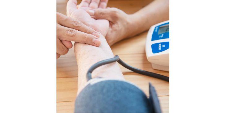 O que é a hipertensão arterial e como prevenir e controlar a pressão alta?
